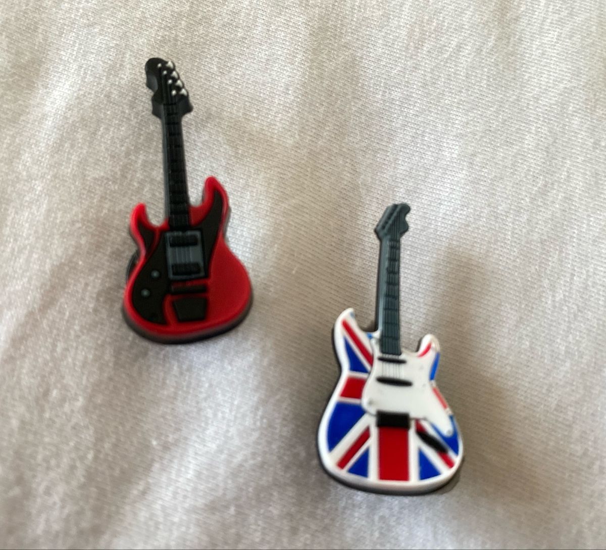 Crocs Jibbitz Guitarras Original Cacareco Crocs Jibbitz Nunca Usado