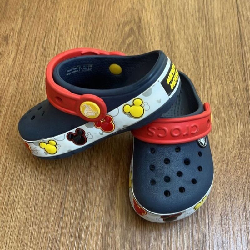 Crocs mickey com discount led