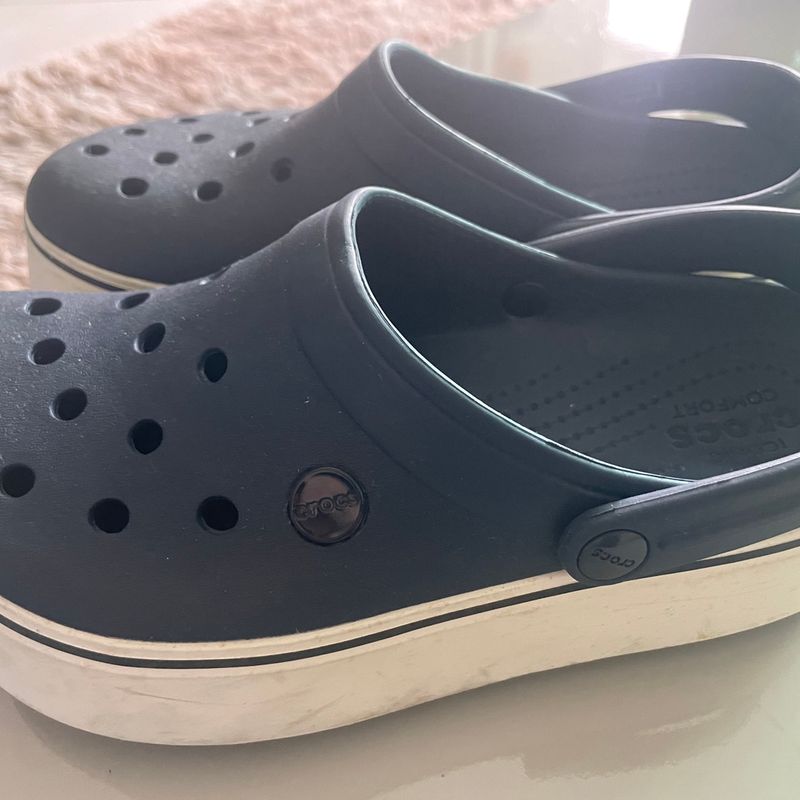 Crocs plataforma online azul