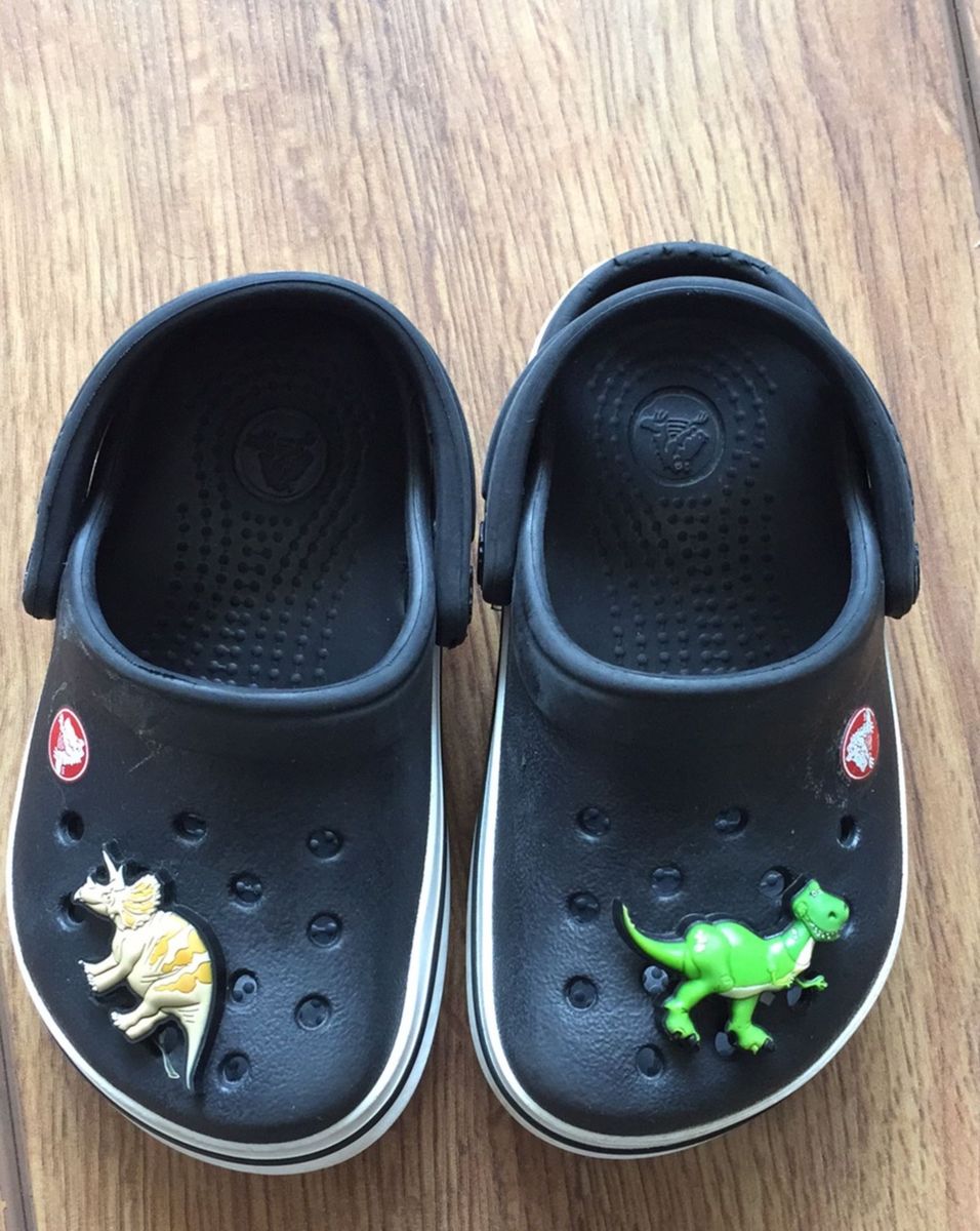 crocs bebe 21