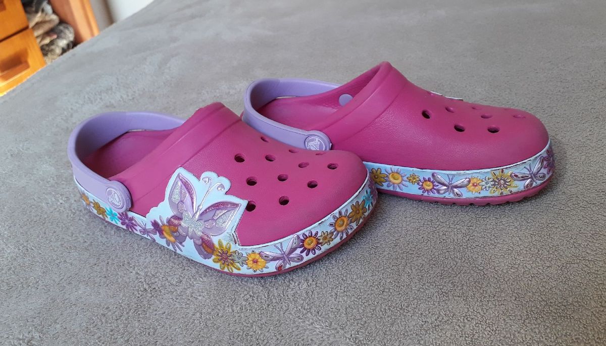 pink crocs size 12