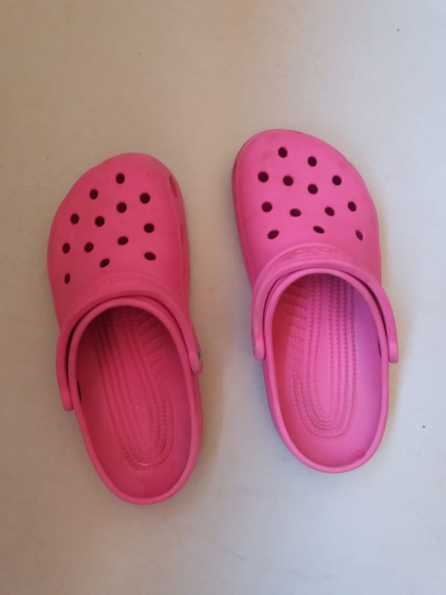 sapato crocs rosa