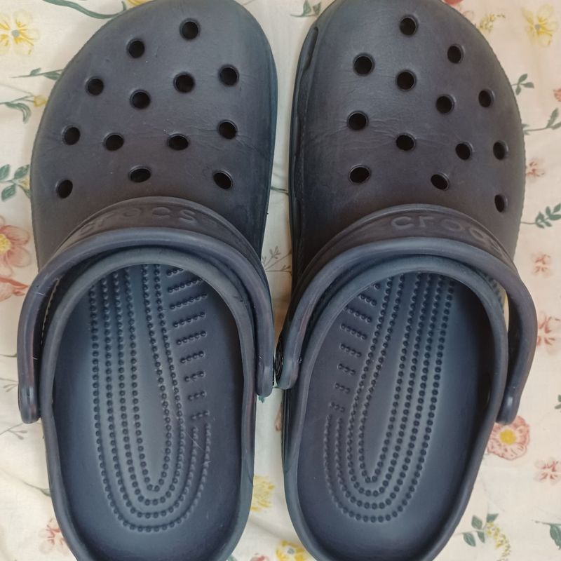 Ecco crocs deals