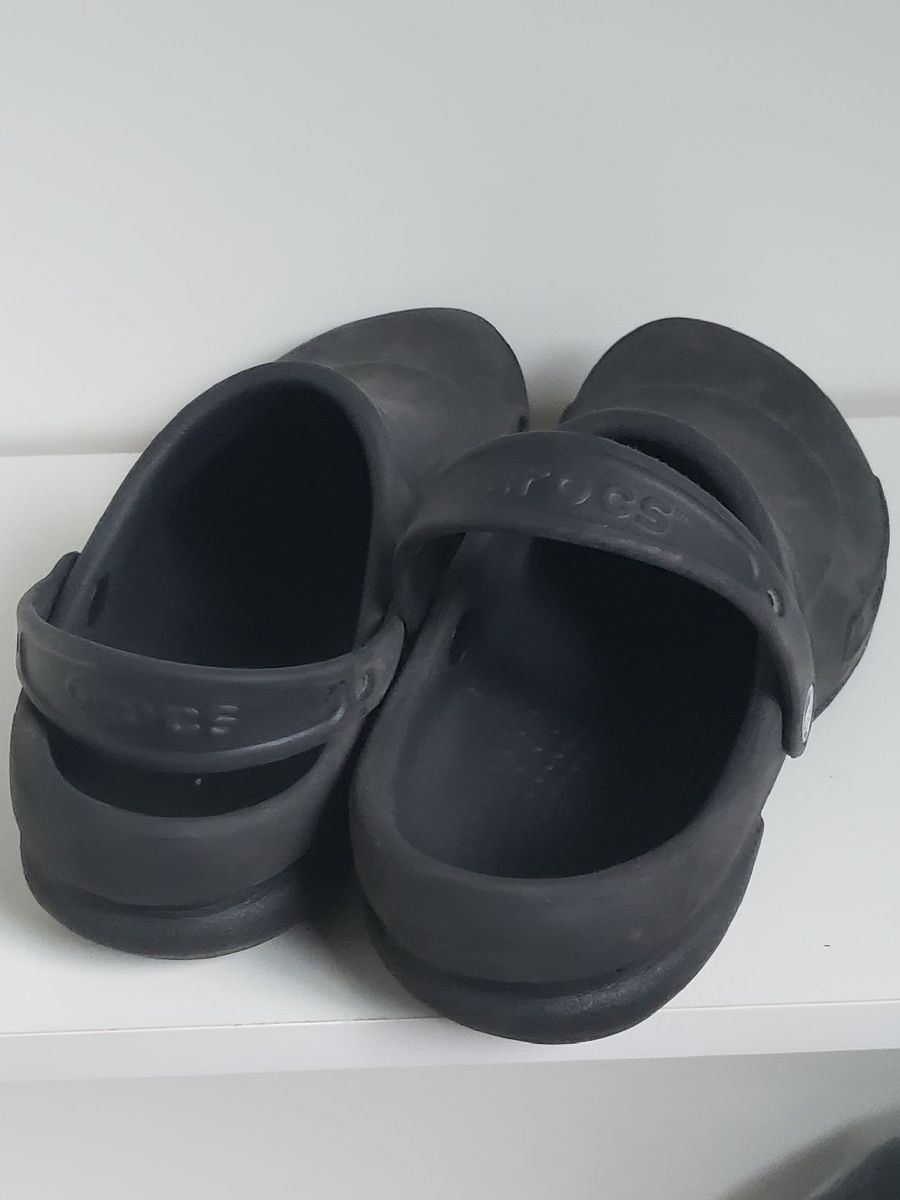 croc masculino fechado