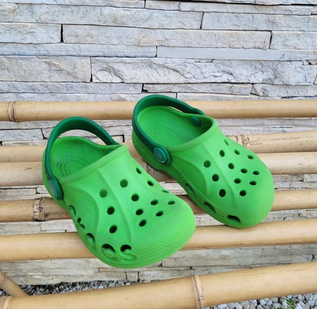 Crocs Verde | Calçado Infantil para Meninas Crocs Usado 84148931 | enjoei