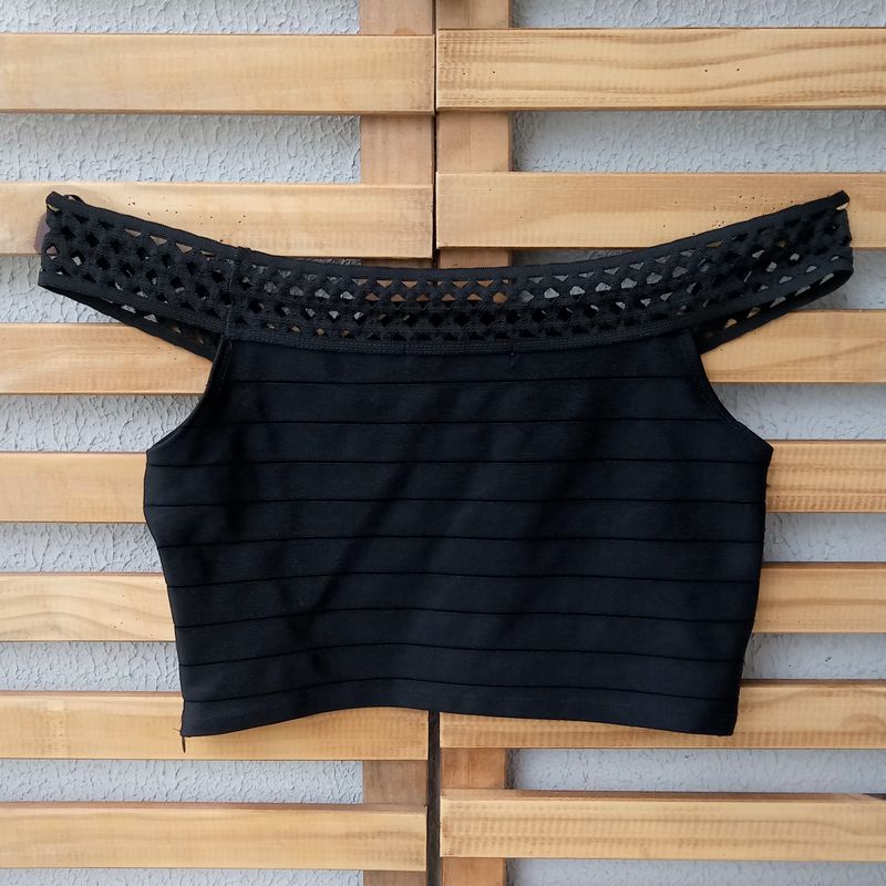 Cropped Bandagem Ombro Ombro Vazado Blusa Feminina Clock House