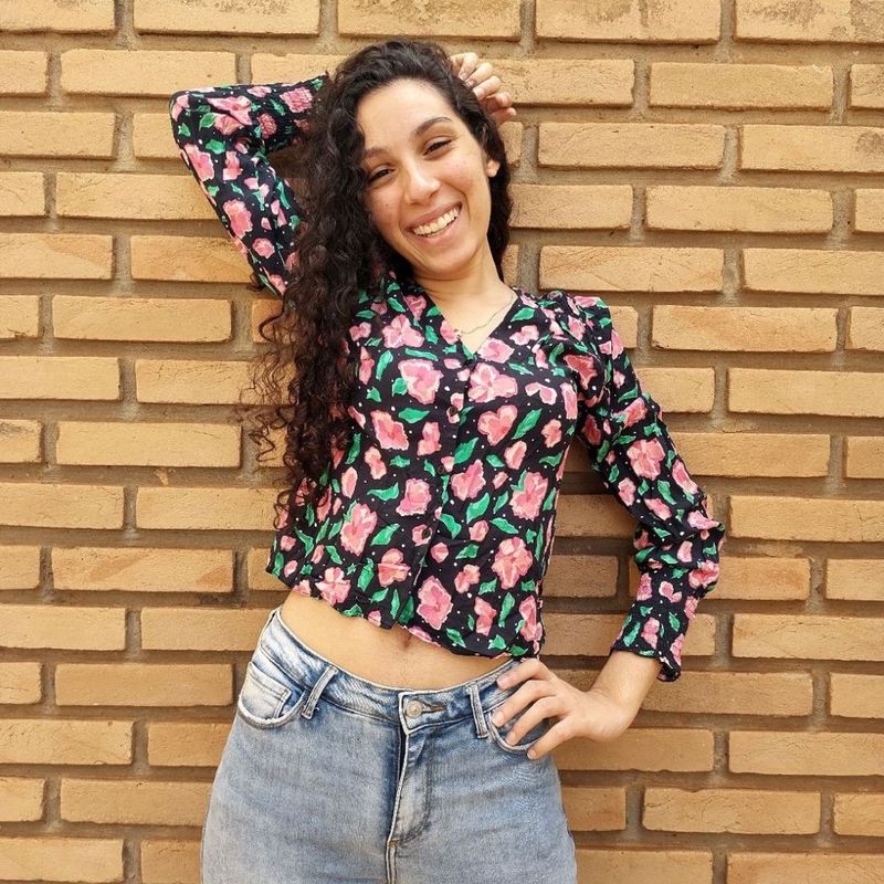 Top cropped best sale estampado zara