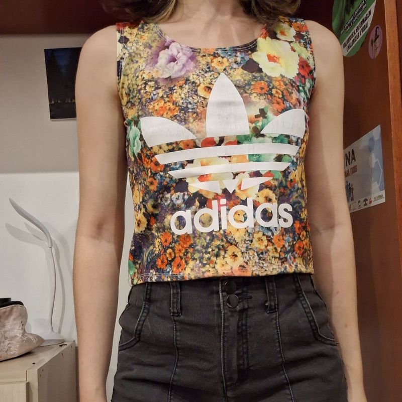Cropped adidas florido hotsell