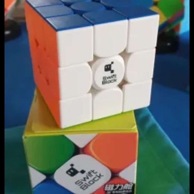 Cubo Mágico Magnetico 3x3x3 Profissional Swift Block Gan