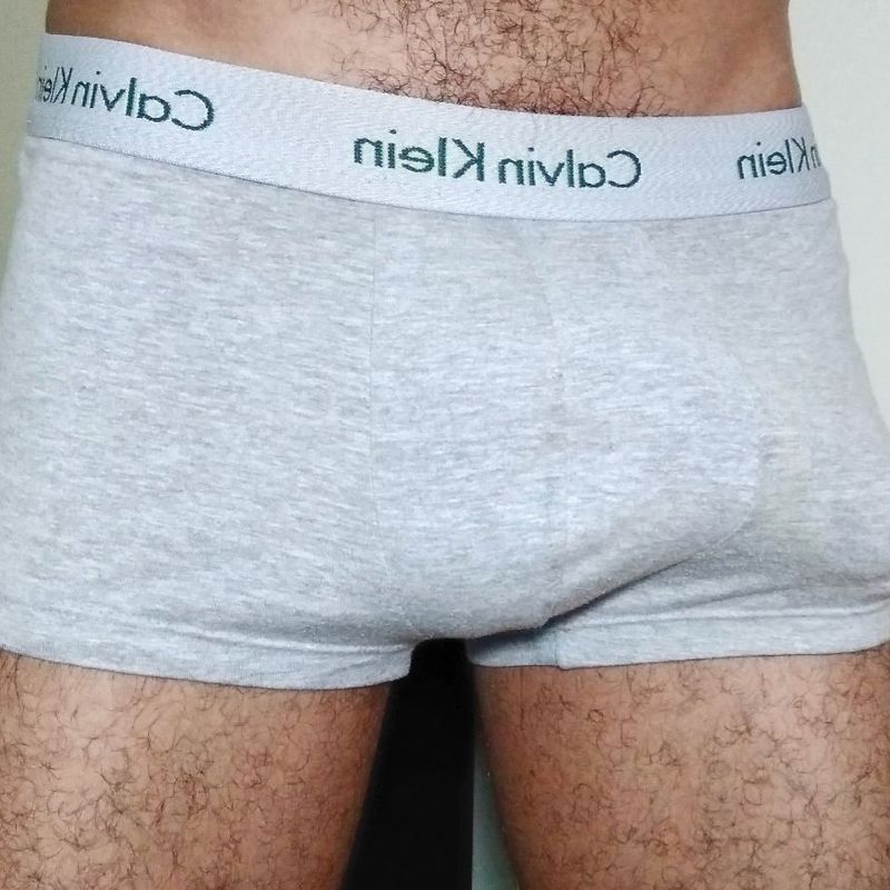 Veja os 5 motivos pra você ter essa Cueca Calvin Klein na gaveta!