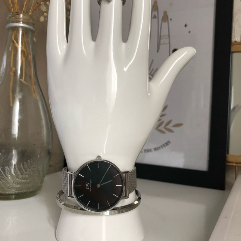 Daniel wellington classic hot sale petite 28mm sterling