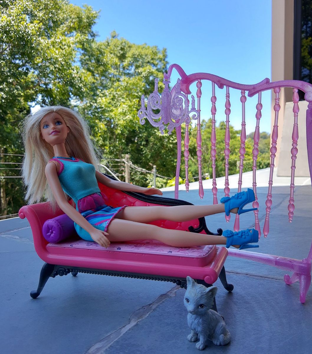 CASA DA BARBIE COM GAVETAS