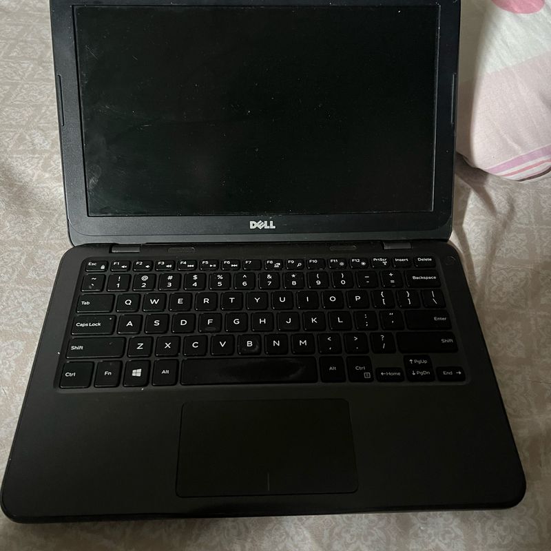 DELL ノートパソコン P24T003 中古】Inspiron 11 3180 P24T003 〔Windows10〕 [2133007775928