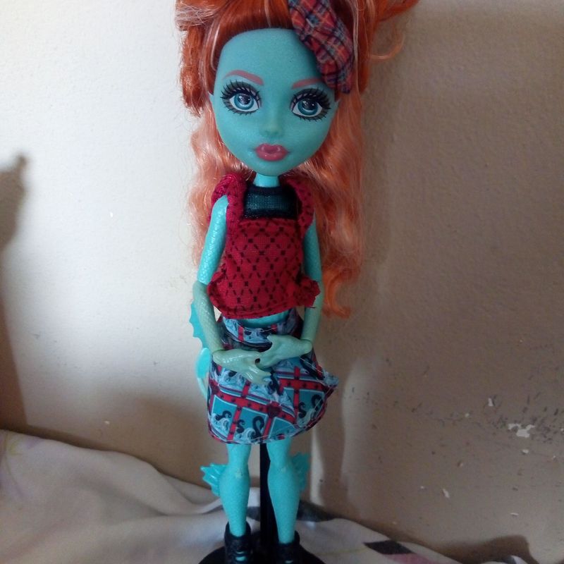 2 bonecas monster high originais - Desapegos de Roupas quase novas ou nunca  usadas para bebês, crianças e mamães. 864696