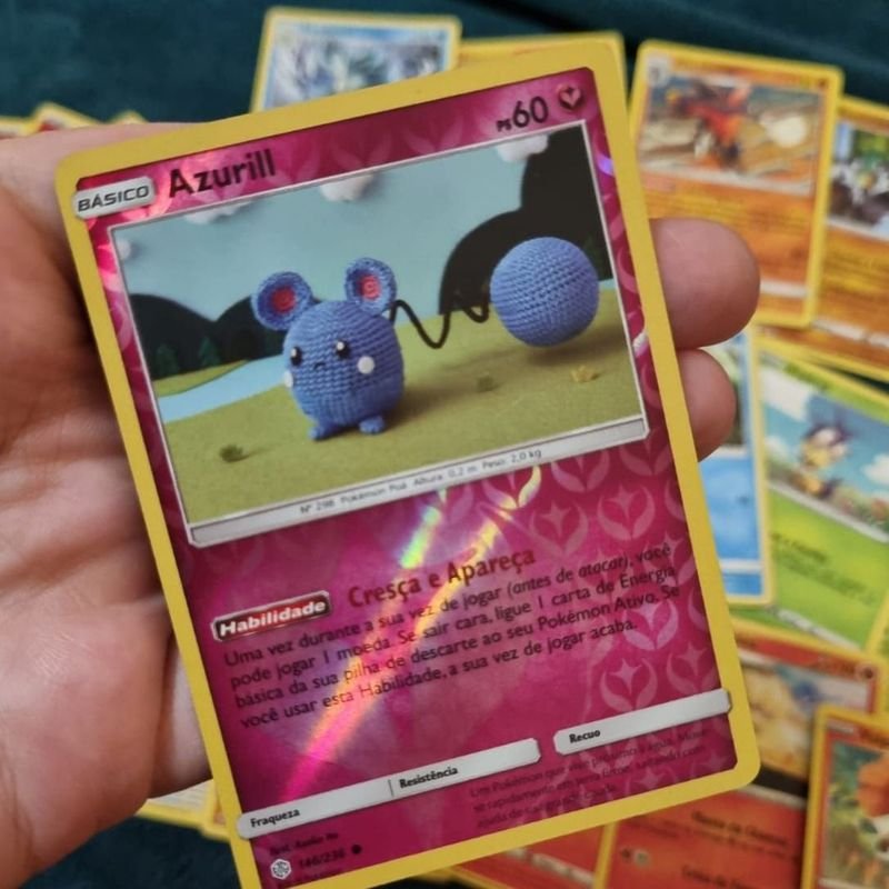 Carta Pokémon Pikachu Mascarada Holográfica | Jogo de Tabuleiro Copag Usado  86938940 | enjoei