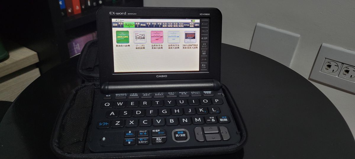 CASIO EX-wordDATAPLUS9 XD-K8700 電子辞書 CASIO EX-word XD-K8700 BK