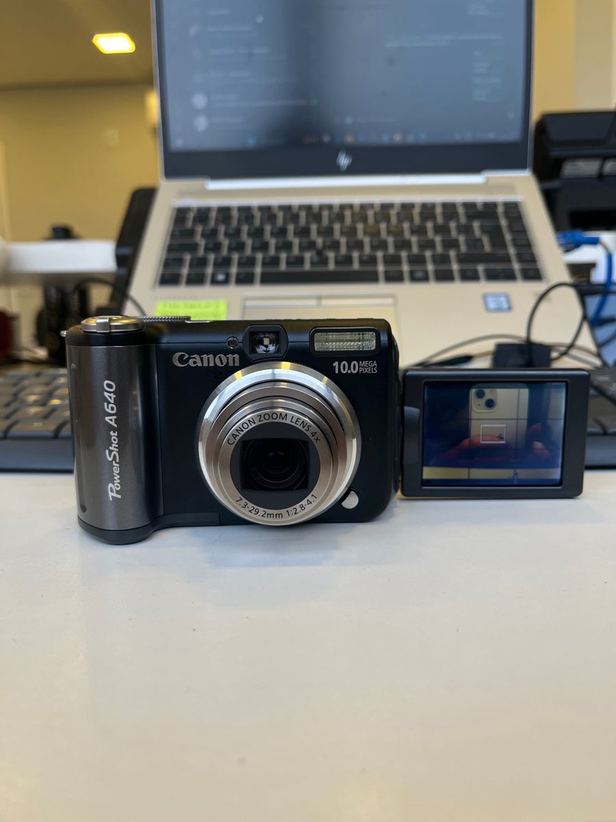 PowerShot キヤノン A640