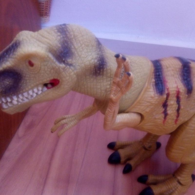 Dinossauro Articulado de Controle Remoto - Tiranossauro Rex - Com