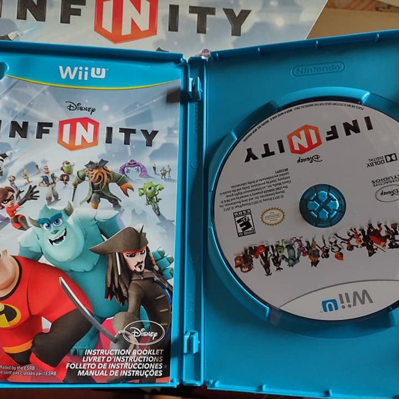 Disney infinity starter pack wii clearance u