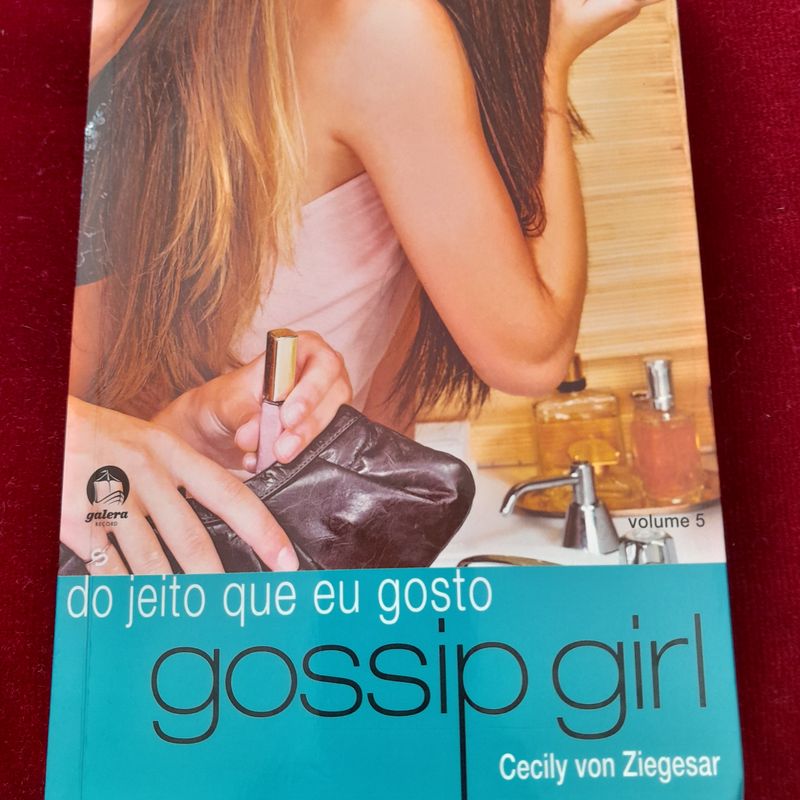 Livro Volume 1 Gossip Girl | Livro Gossip Girl Usado 84540449 | enjoei