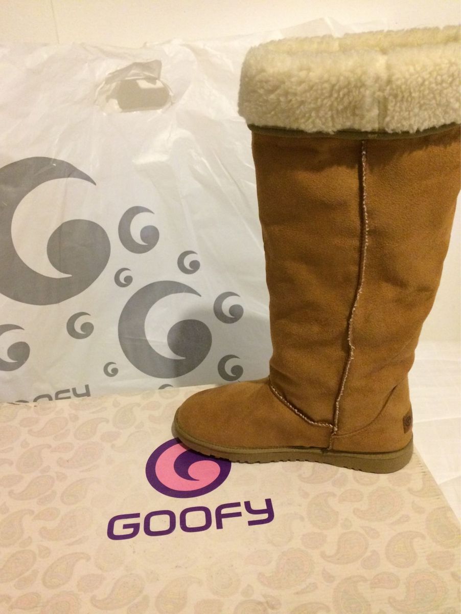 bota goofy dock