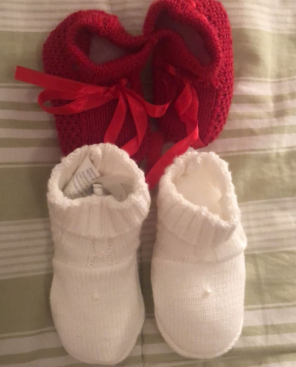 dois sapatinhos de bebe