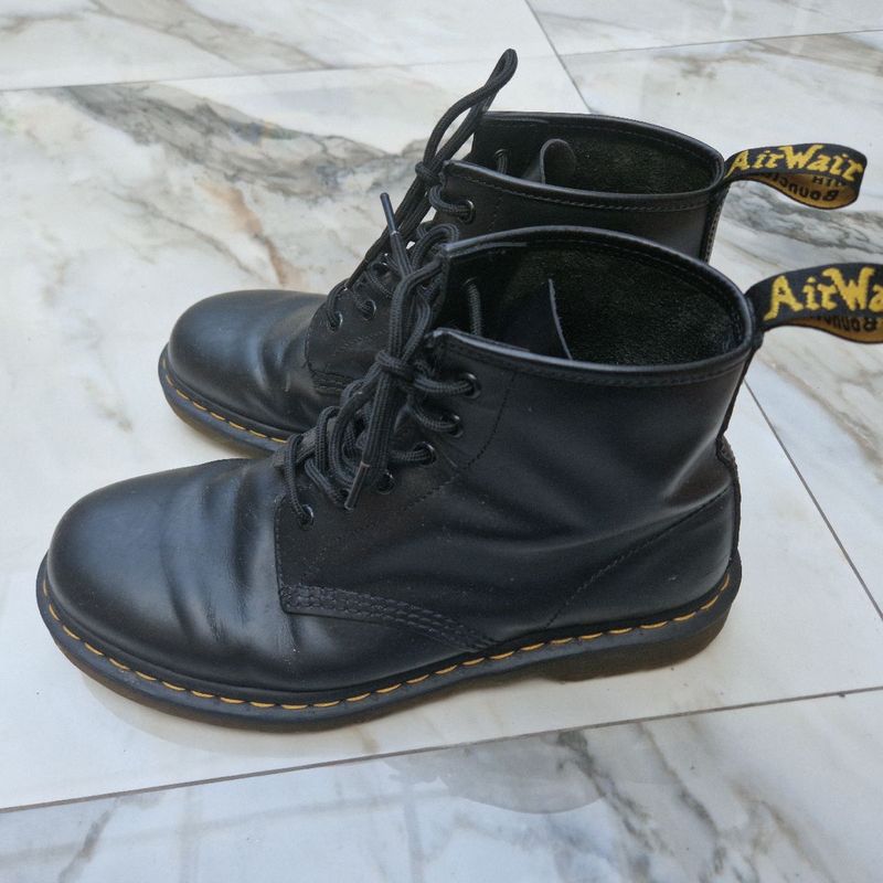 Dr martens air sales sole