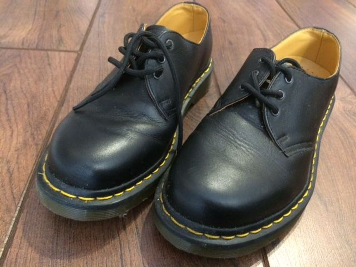 sapato estilo dr martens