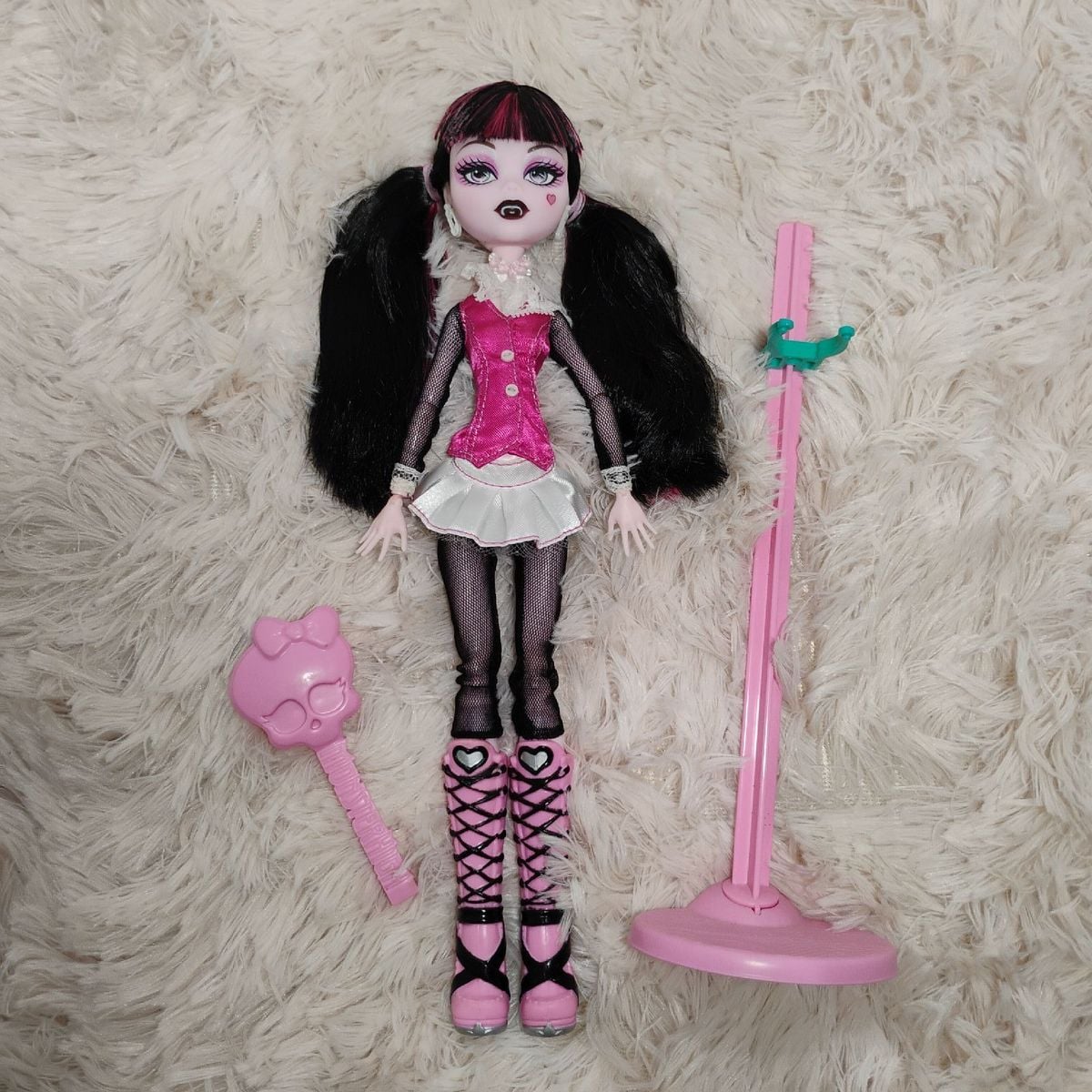 Draculaura Básica Monster High Boneca Original Articulada | Brinquedo ...