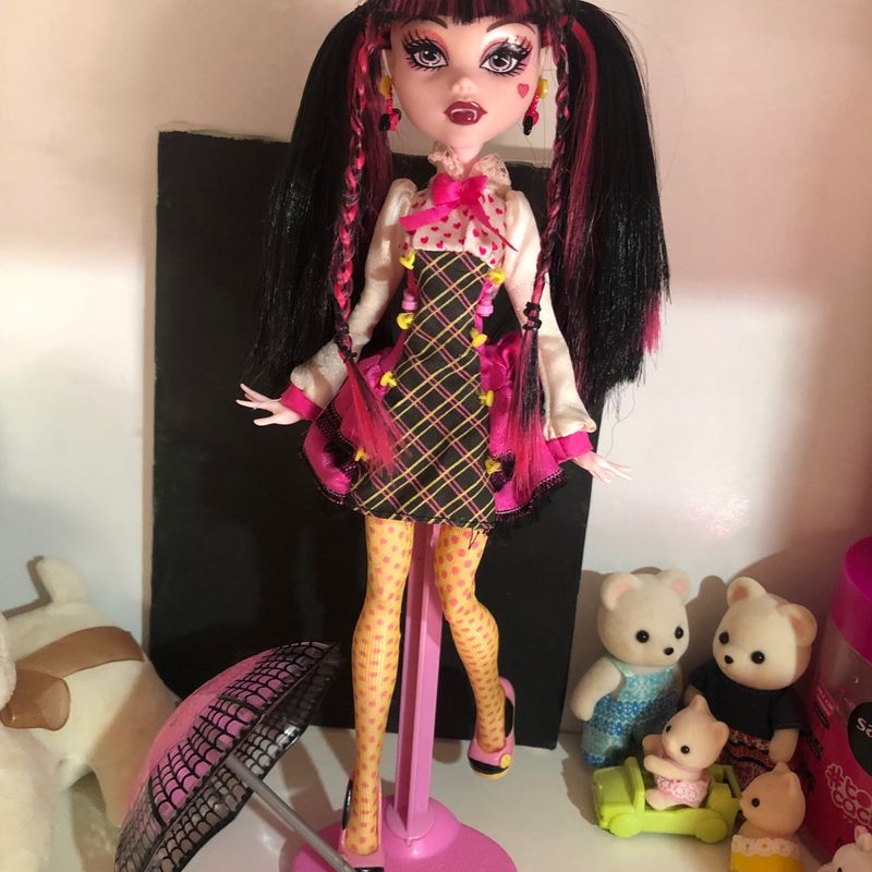 Monster High mini Draculaura antiga - Escorrega o Preço