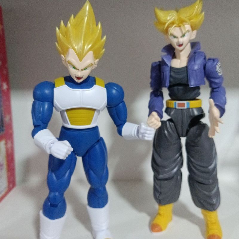 Estátua Com LED Vegeta Super Saiyajin Blue: Dragon Ball Z