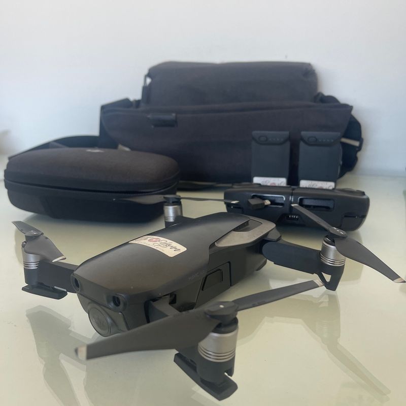 Dji mavic air with fly store more combo