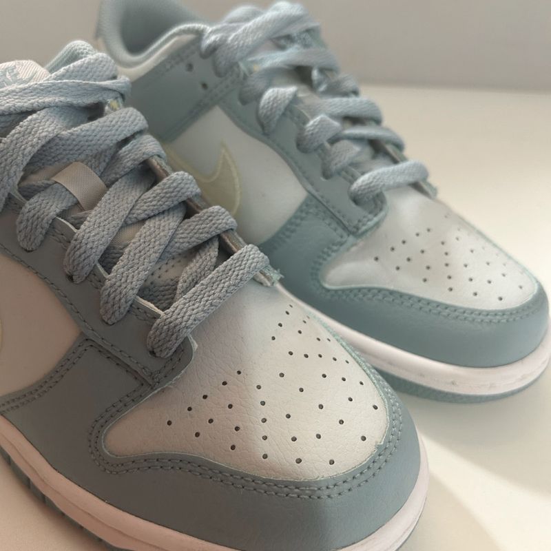 Dunk Low - Clear Swoosh | Nike Usado 104295678 | enjoei