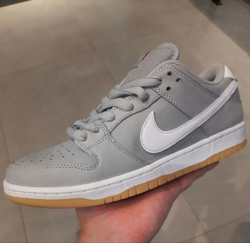 dunk low white gum