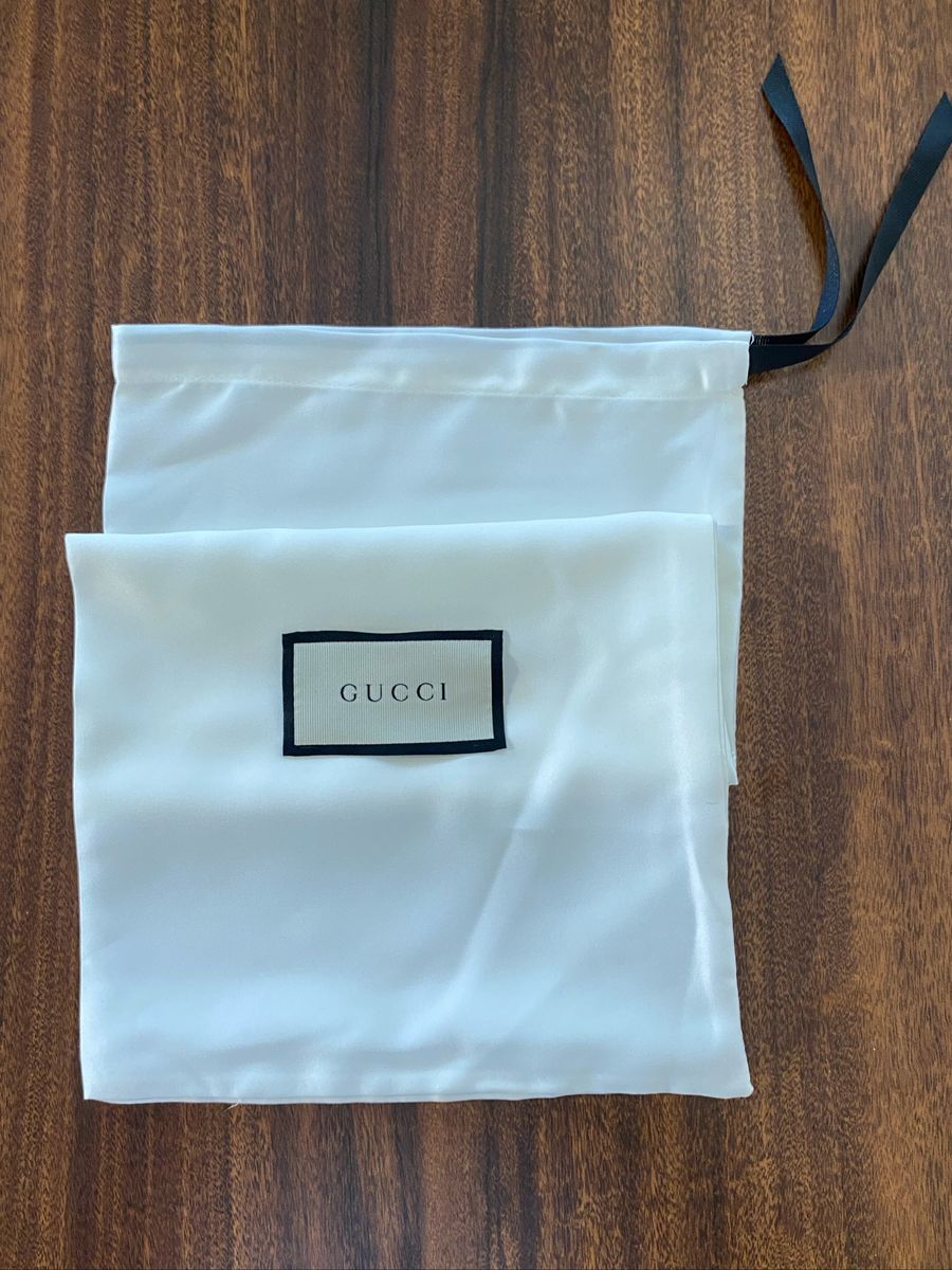 Gucci deals dust bags