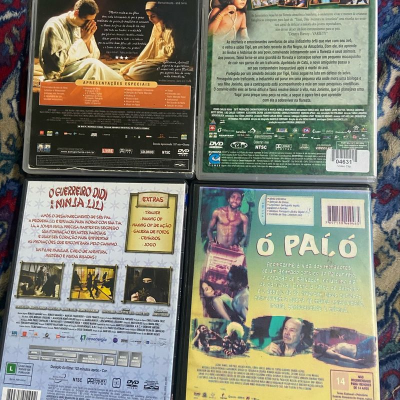 Capas para DVD dos dois jogos