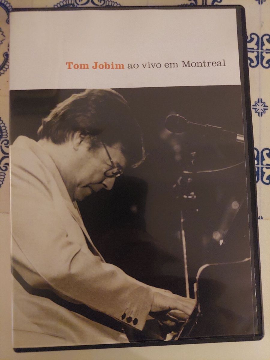 Antonio Carlos Jobim - Tom Jobim Ao Vivo Em Montreal