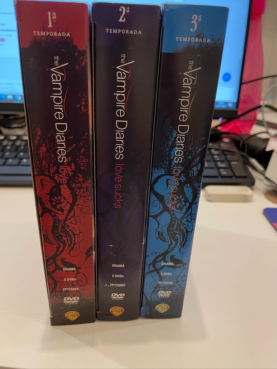 Dvds Vampire Diaries Temporadas 1 a 3 | Filme e Série Warner Bros Nunca ...