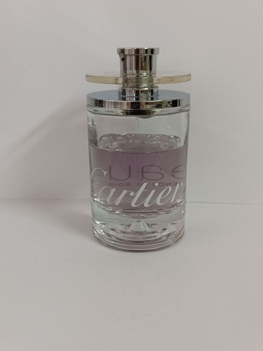 Eau de Cartier Essence de Bois Edt de 100ml Contém 70ml Perfume