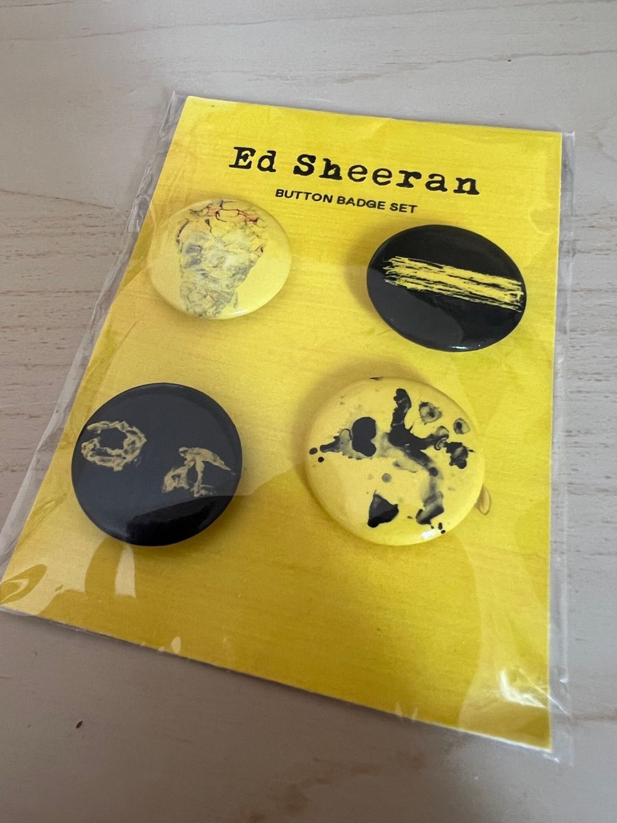 Ed Sheeran - Button Set do Álbum Subtract | Item de Música Nunca Usado ...