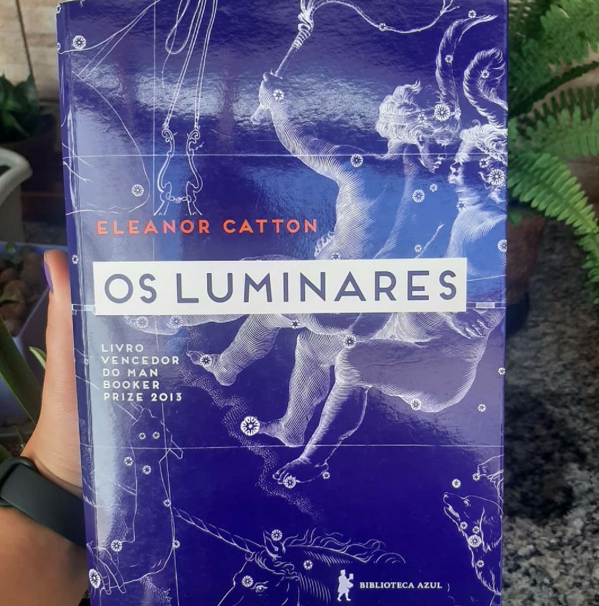 Eleanor Catton - Os Luminares | Livro Usado 52069256 | enjoei