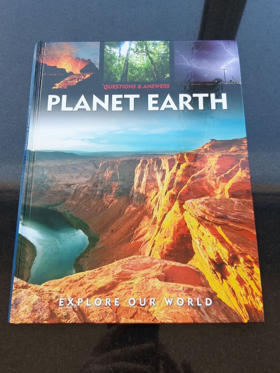 Em Inglês Livro Earth Questions And Answers Livro Arcturus