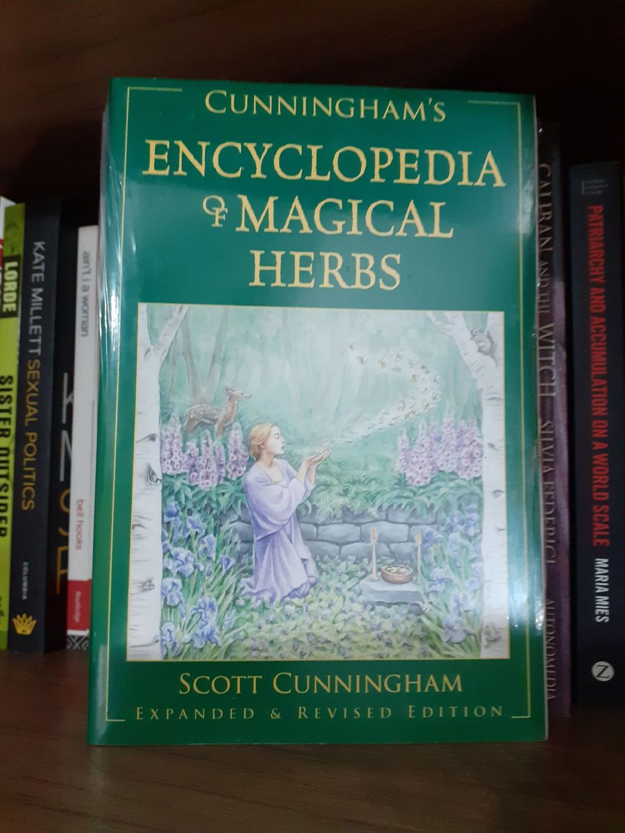 Encyclopedia Of Magical Herbs - Scott Cunningham - Importado | Livro Nunca Usado 73866764 | enjoei