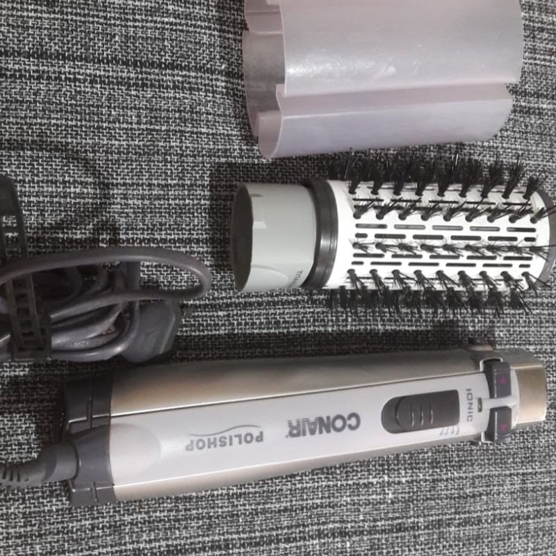 Escova rotating air brush hotsell titanium conair