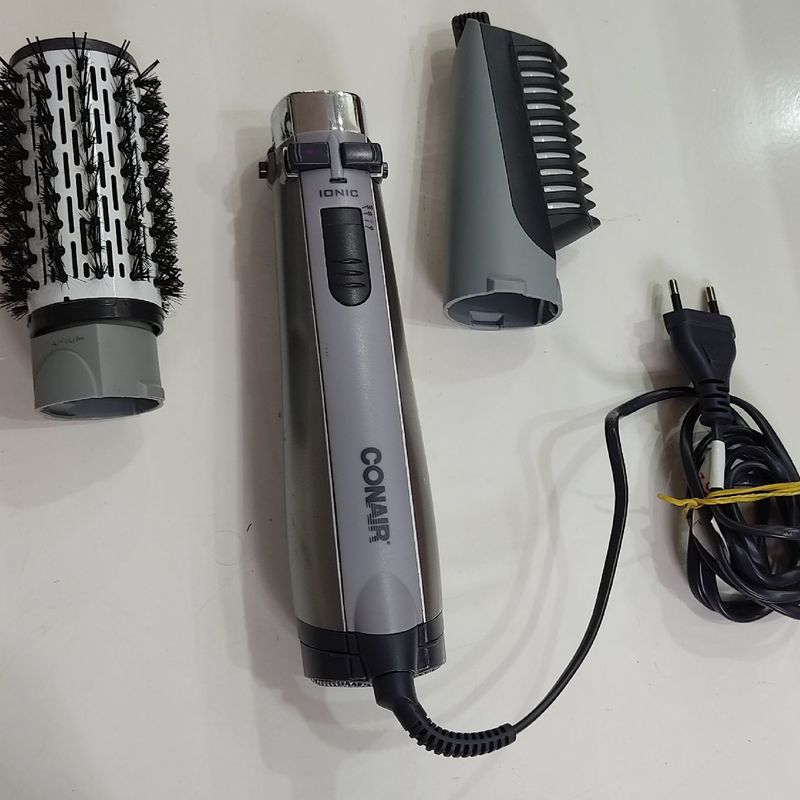 Escova rotating air brush hotsell titanium conair