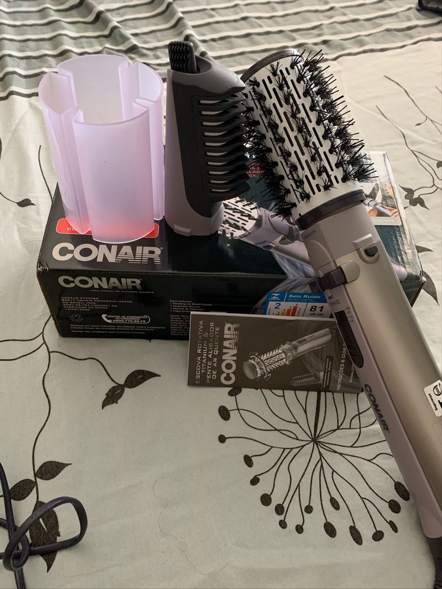 Escova Rotativa Rotating Air Brush Titanium Conair Produto p/ Cabelos