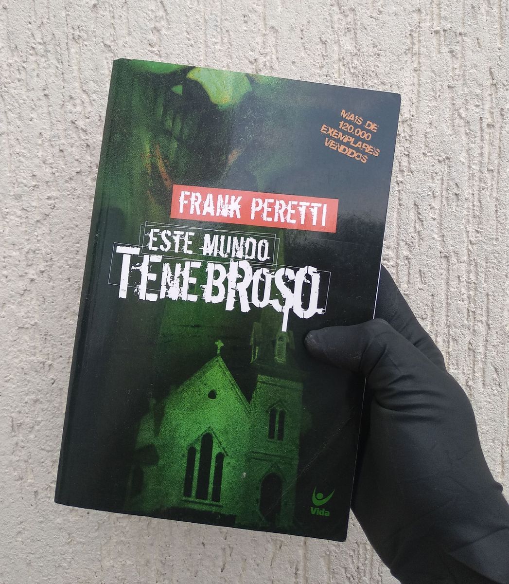 Este Mundo Tenebroso Vol 1 | Livro Usado 48987944 | enjoei