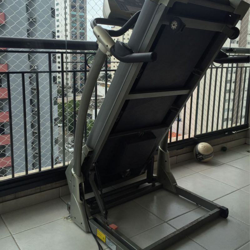 Reebok tr2 premier store run treadmill