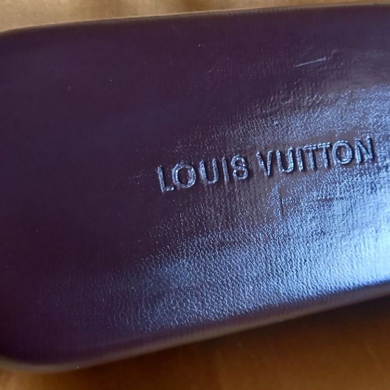 Estojo Louis Vuitton original, (usado) -med. 20cm