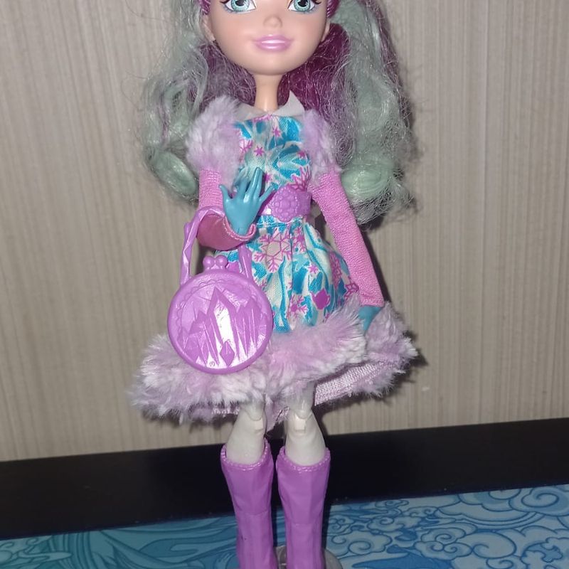 Boneca Ever After High Filha Do Chapeleiro Maluco, Mattel.